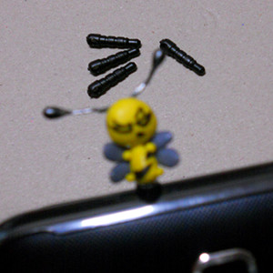 第張獨家首創最夯手工手機耳機防塵塞~N5-1~可愛酷蜜蜂<藍色>~Zina 000180作品縮圖