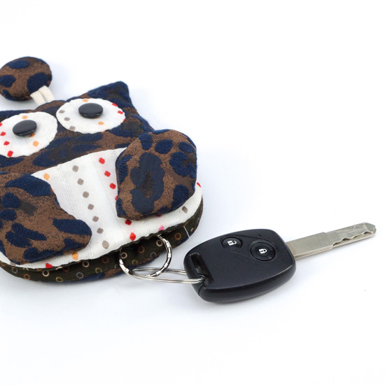 第張貓頭英造型鑰匙包作品縮圖