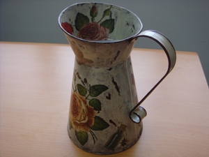 Rose love vase out of stock