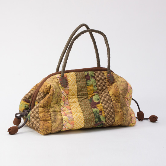 Pure handmade dual-use handbags