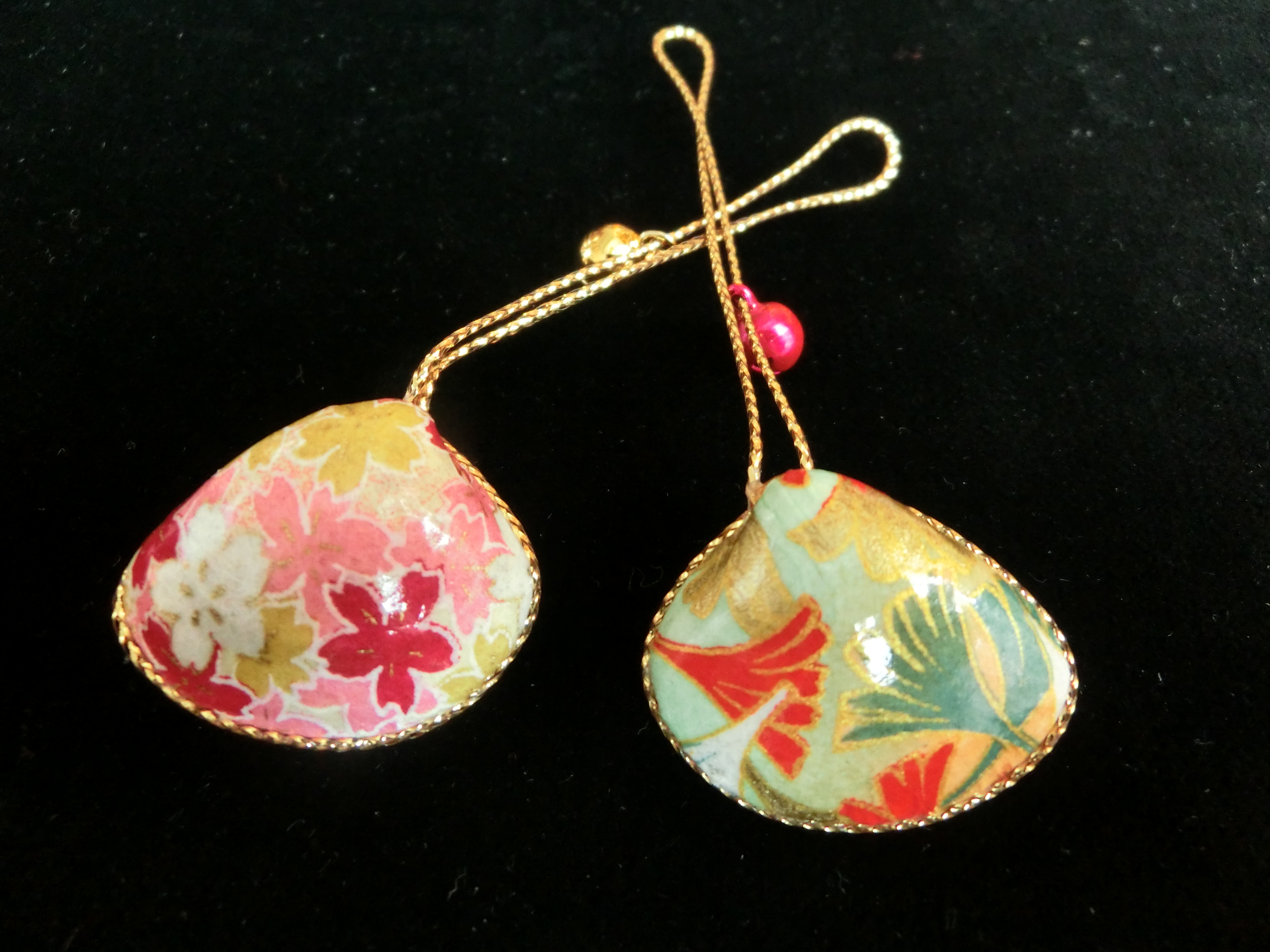 Japan and paper-mobile pendants