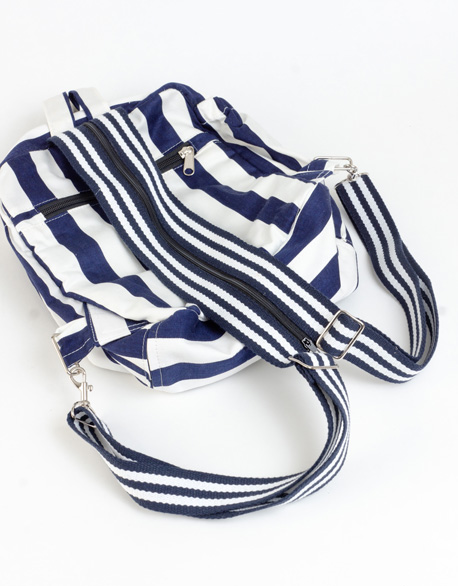 Blue-and-white two-use bag